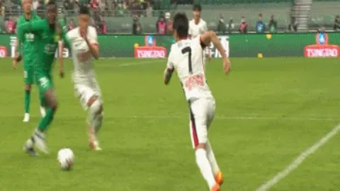 全红婵18岁新挑战：瘦身抗沉迷，瞄准超级大满贯与大学梦想